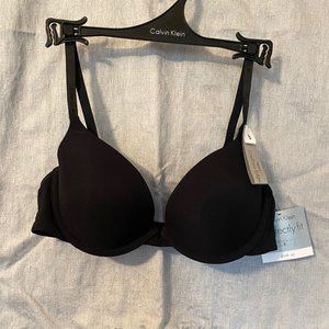 Calvin Klein Solid Black Push Up Bra - Size 34B